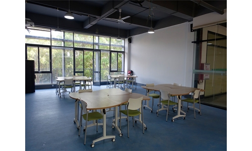 学校家具1